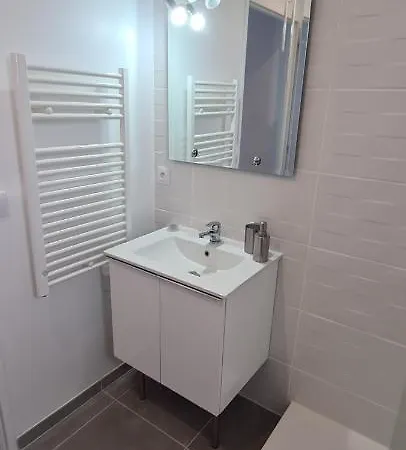 Holiday home Logement Au Calme Sur Le Bassin D Arcachon *